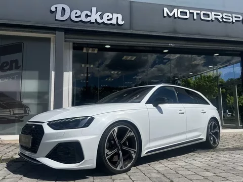 AUDI A4 RS4 Avant TFSI quattro tiptronic