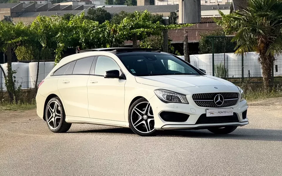 Mercedes-Benz CLA 220 d Shooting Brake AMG Line Aut.