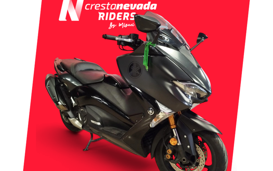 Yamaha TMAX DX