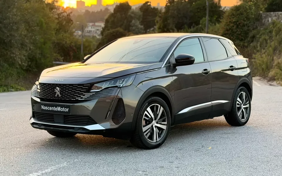 Peugeot 3008 1.6 Hybrid Allure Pack e-EAT8