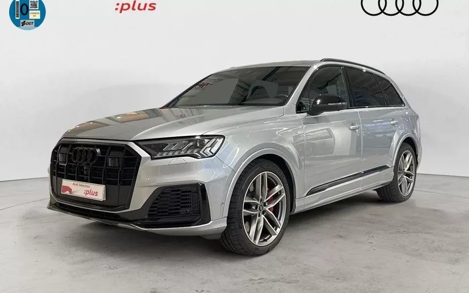 AUDI Q7 Q7 60 TFSIe Black line Plus quattro tiptronic
