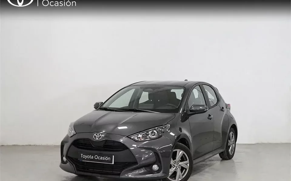TOYOTA Yaris YARIS ACTIVE PLUS