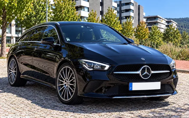 Mercedes-Benz CLA 180