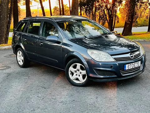 Opel Astra 1.3 CDTi Enjoy