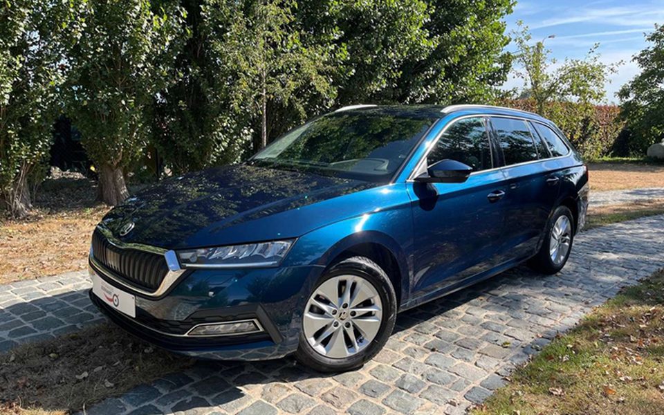 Skoda Octavia SW 1.0 TSI Ambition/1eignr/Carplay/Camera/Navi/Cruise/Clima...