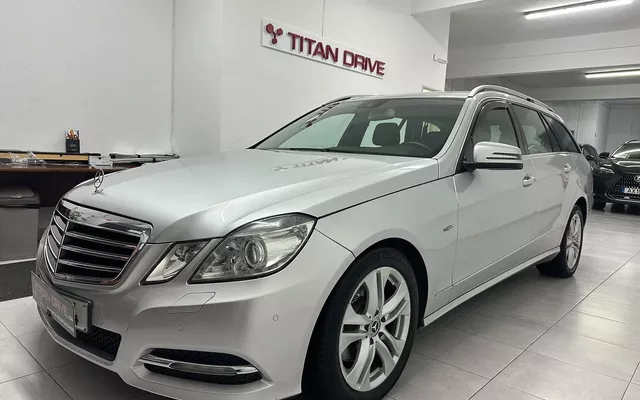 Mercedes-Benz E 250 BlueTEC Avantgarde Auto.