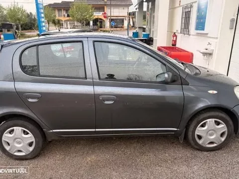 Toyota Yaris 1.0 Rock in Rio