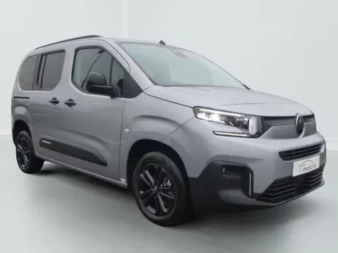Citroën Berlingo Berlingo Taille M BlueHDi 130 S&S EAT8 Max Zéro km immatriculé