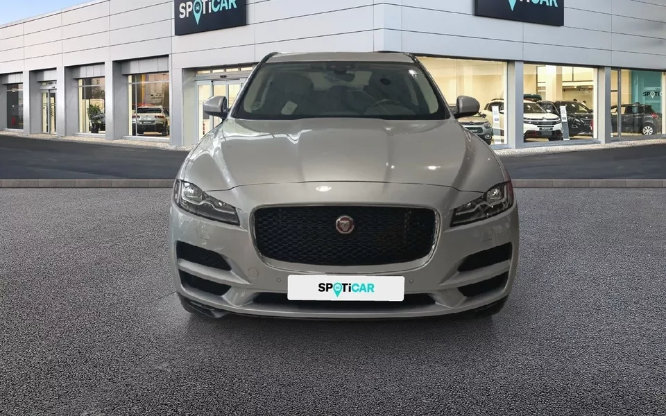 JAGUAR F-Pace F-Pace 2.0i4D Prestige Aut. AWD 180
