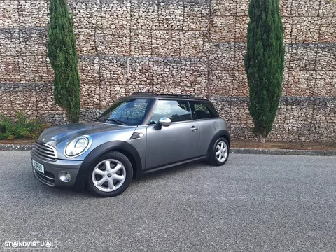 MINI 3 Portas One D
