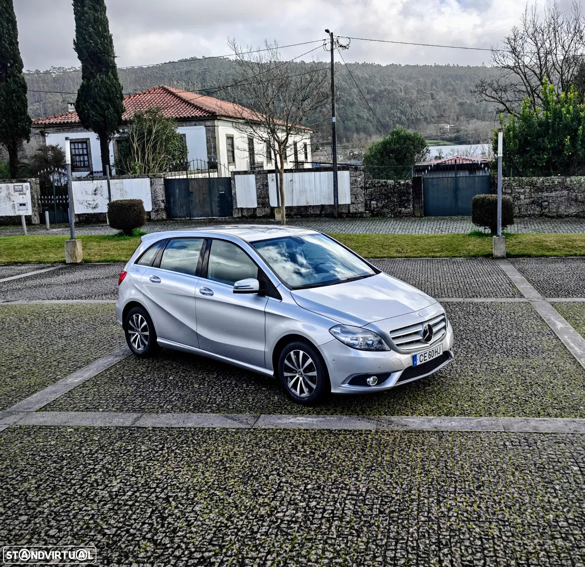 Mercedes-Benz B 180 d AMG Line Aut.