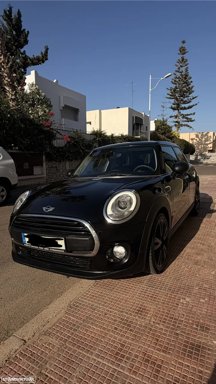 MINI 5 Portas One Aut.