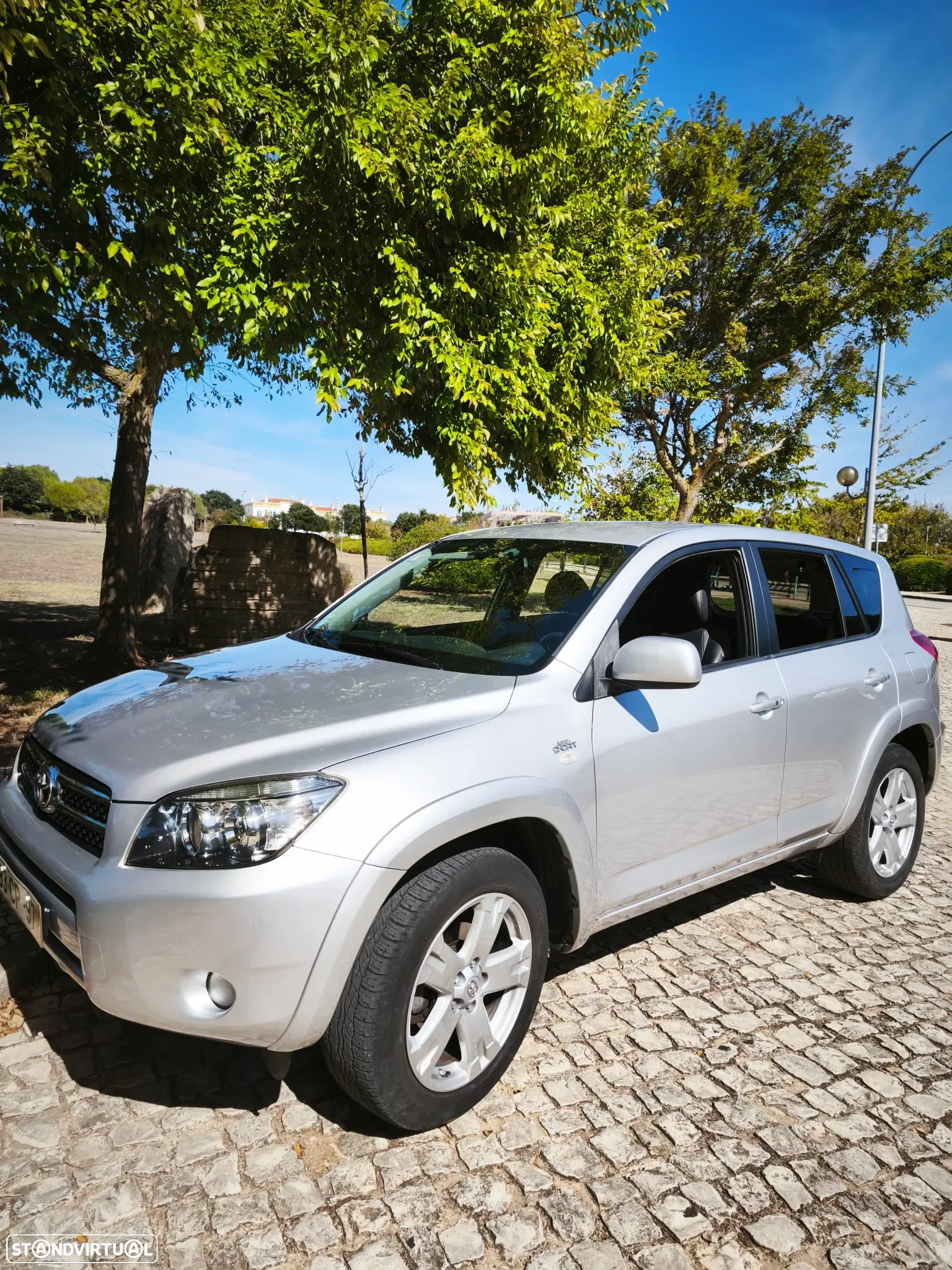 Toyota RAV4 2.2 D-4D X NAVI