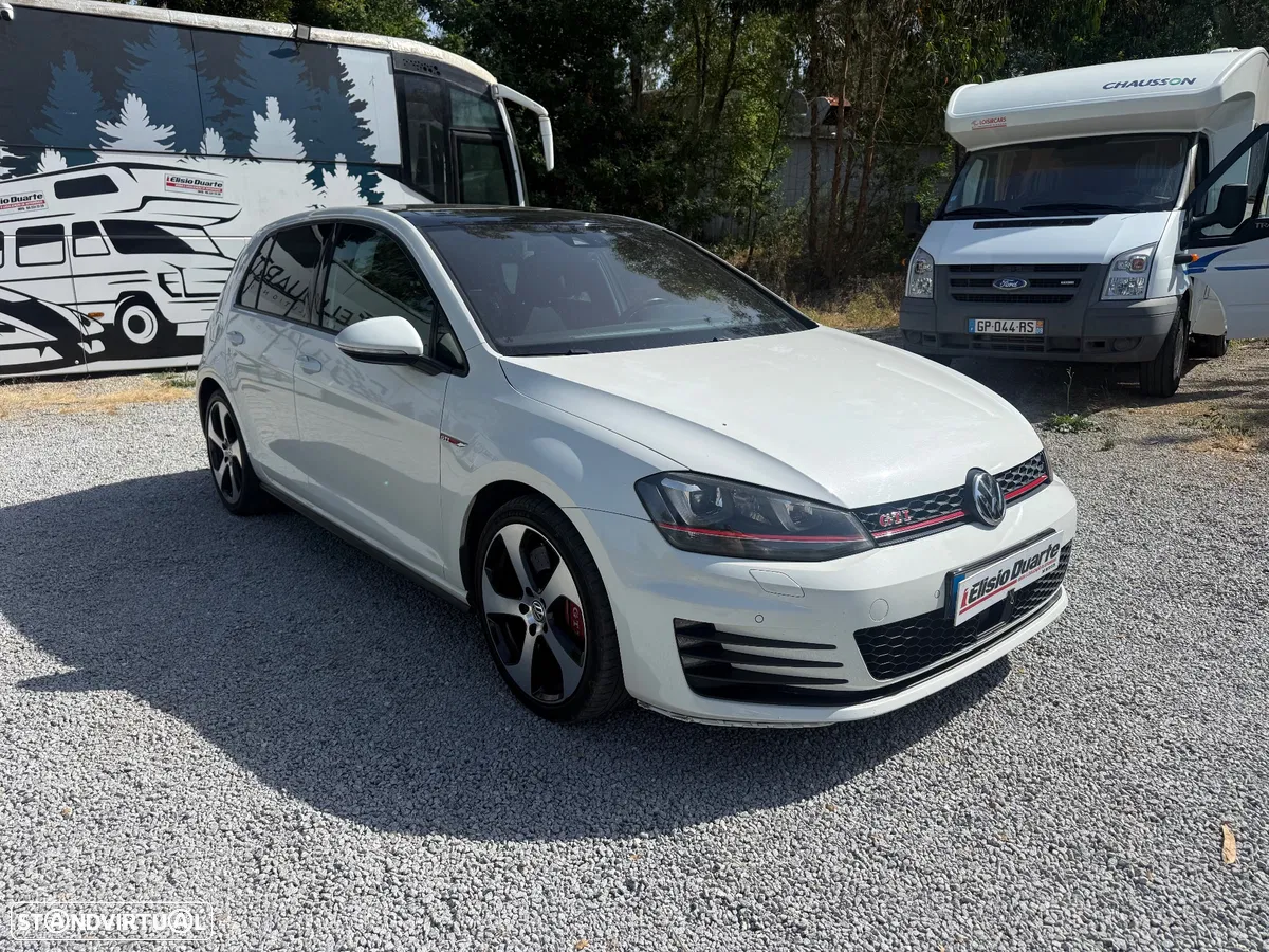 VW Golf GTI Performance BlueMotion DSG