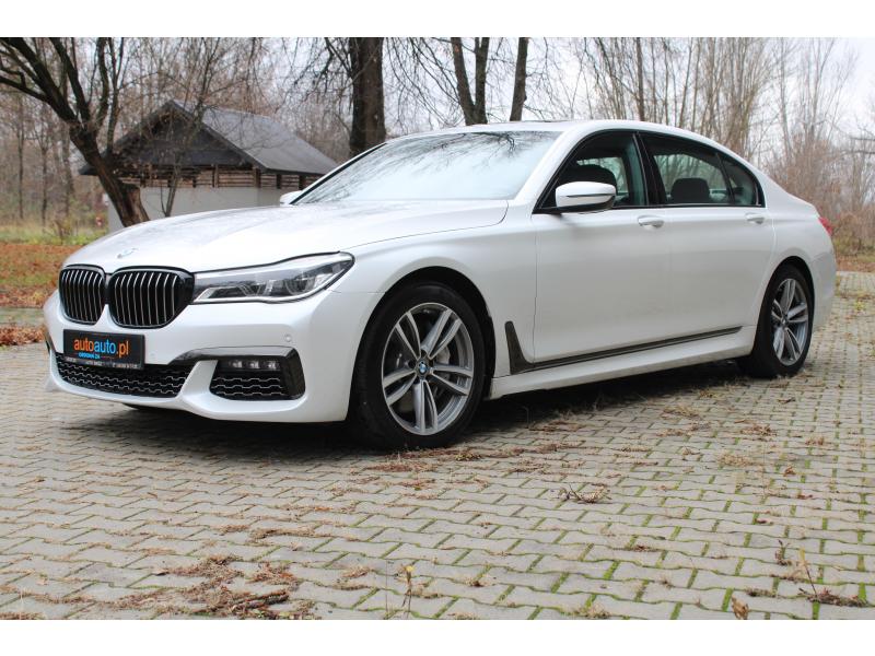 BMW SERIA 7 2015