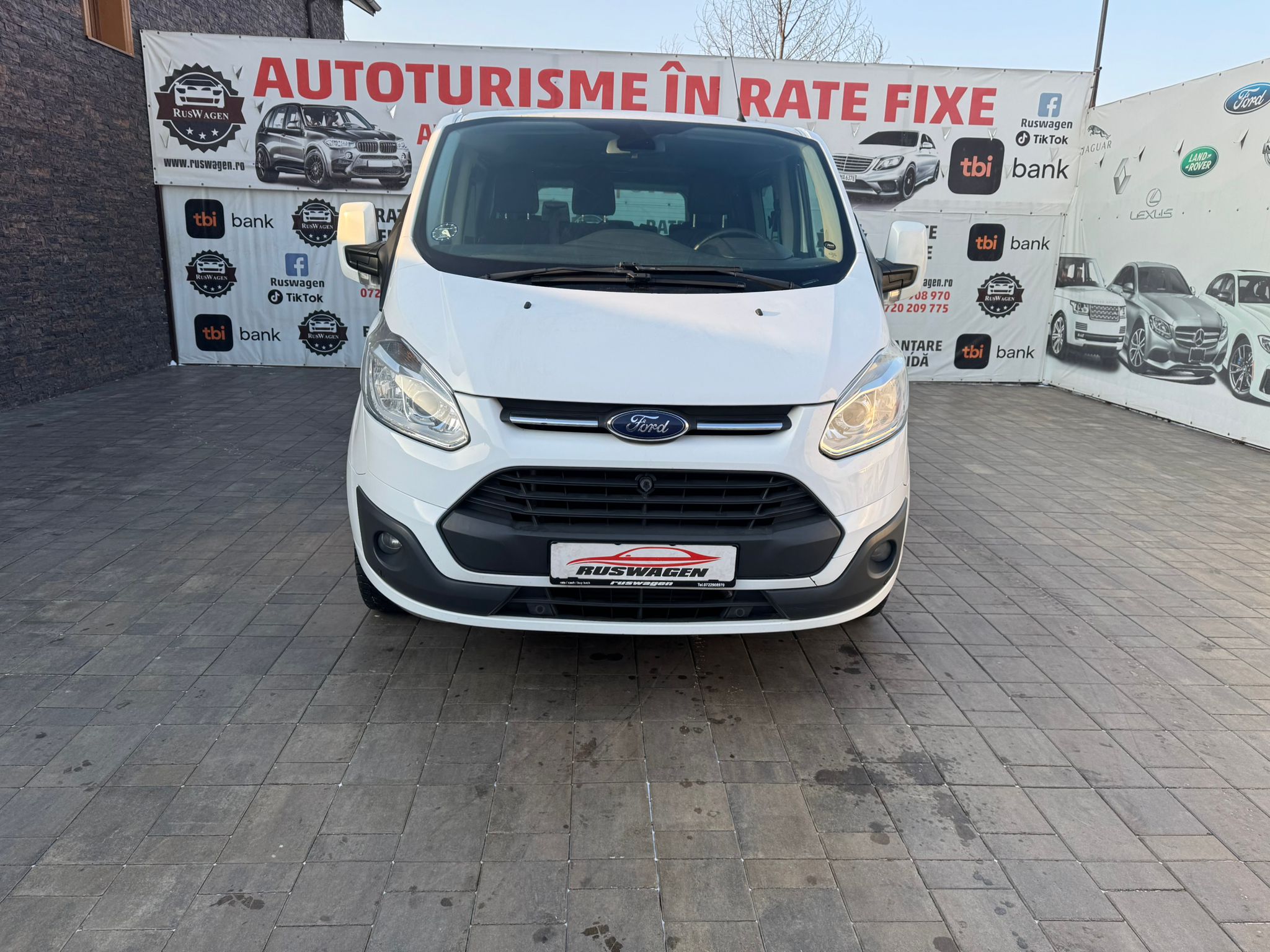 Ford Tourneo Custom 2015 2.2 Diesel Euro 5 9 Locuri