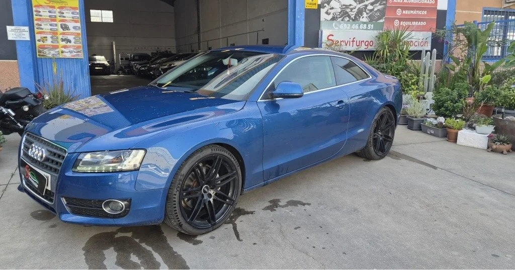 AUDI A5 A5 Coupé 2.0 TFSI quattro 211