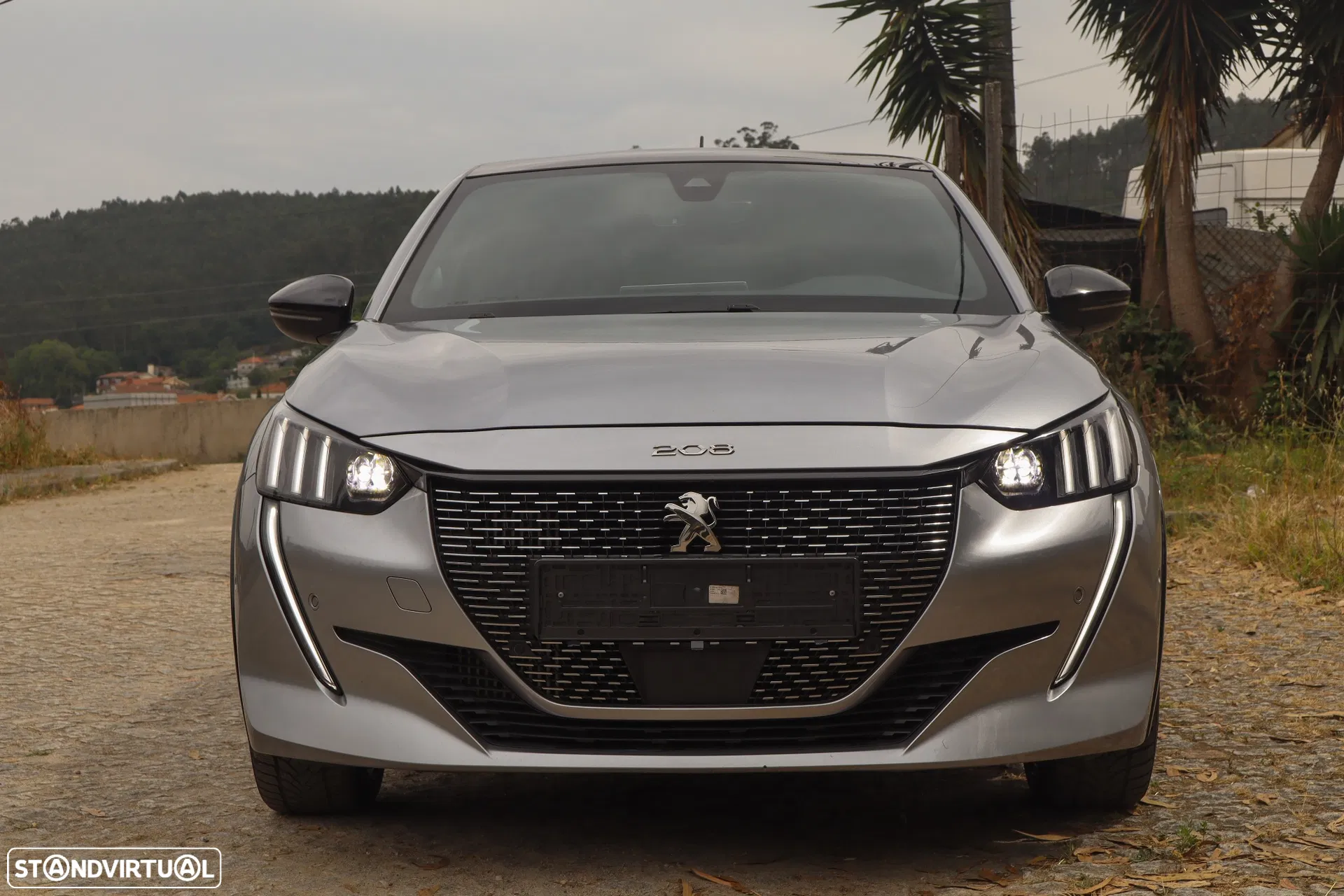 Peugeot 208 PureTech 100 GT