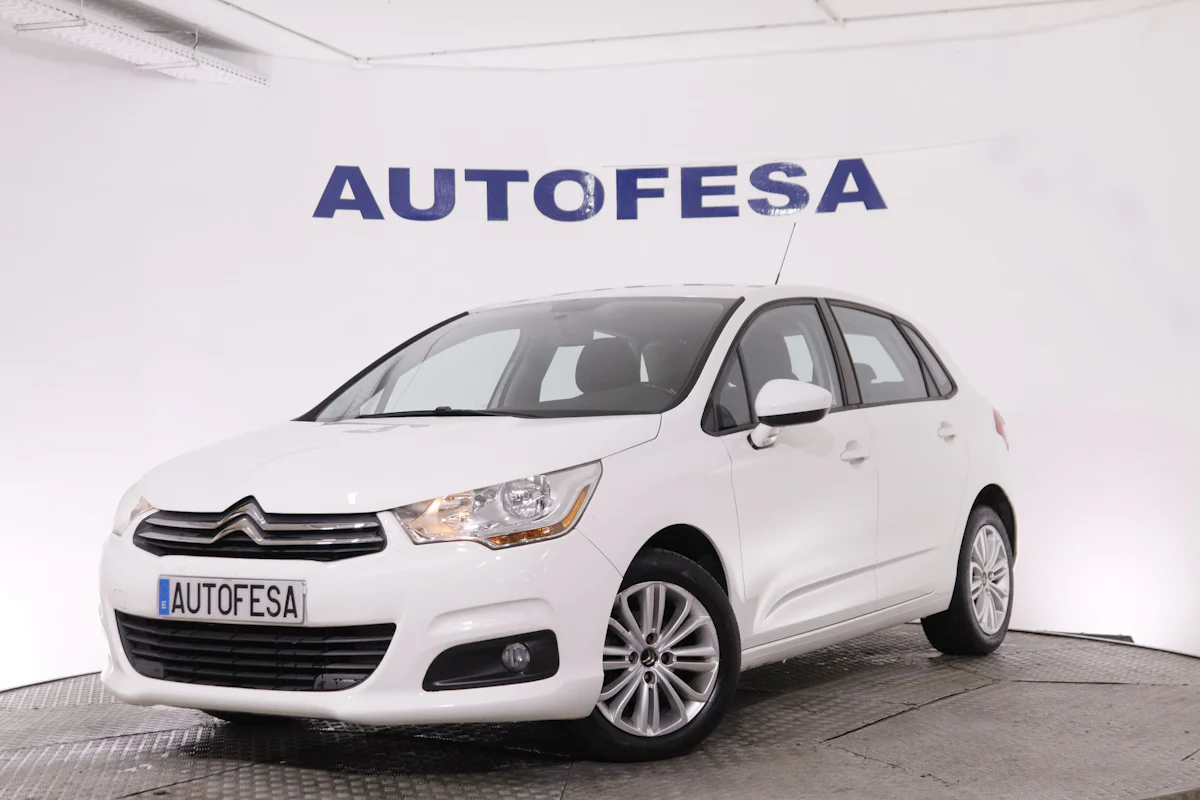 Citroen C4 1.4 VTI 95 CONFORT 5P