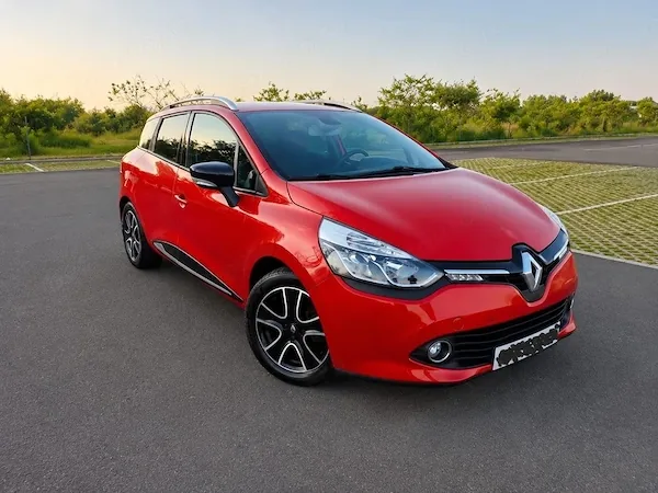 Renault Clio An fabricatie 2016 Mot 1,5 dci Diesel Recent adusa Impecabilă