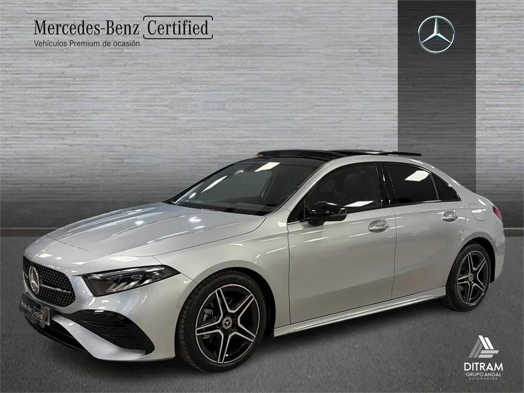 MERCEDES-BENZ Clase A CLASE A 200 d Sedán