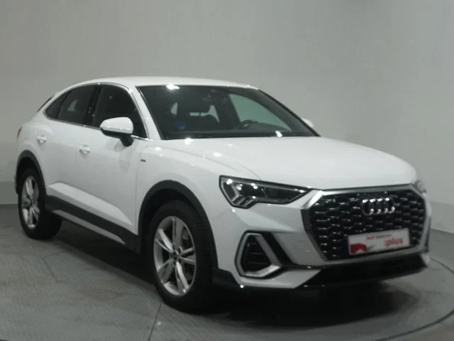 AUDI Q3 Q3 Sportback 45 TFSIe S line S-tronic