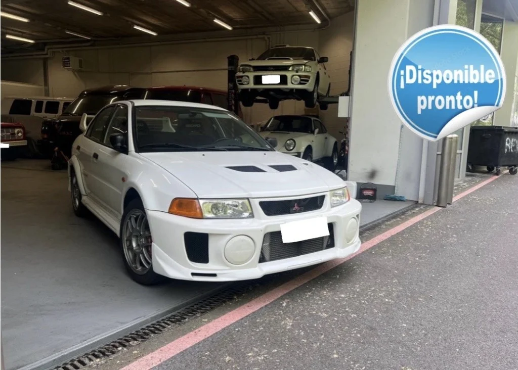 MITSUBISHI Lancer Lancer Evolution V RS