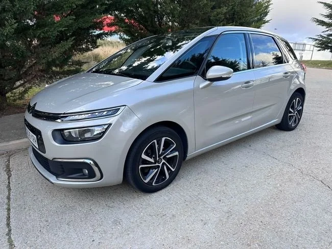 CITROEN C4 1.5HDI 130cv