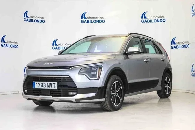 KIA Niro 1.6 GDi HEV 95kW (129CV) Drive