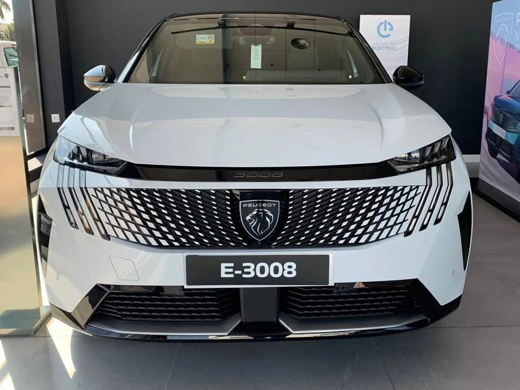 PEUGEOT 3008 SUV 3008 Eléctrico GT 157kW