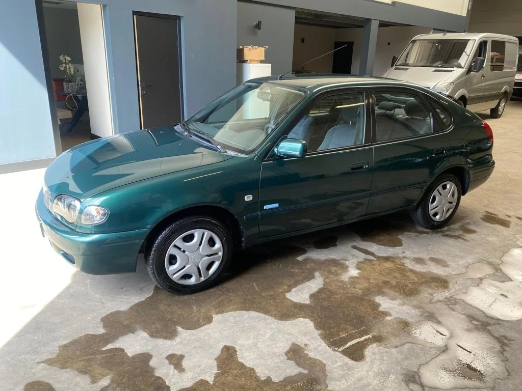 TOYOTA Corolla TOYOTA Corolla Berlina Manual de 4 Puertas