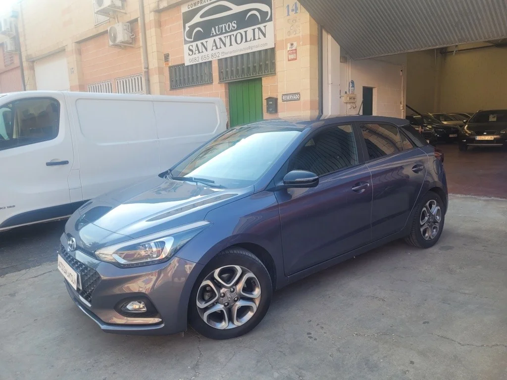 HYUNDAI i20 i20 1.0 TGDI Tecno LE 100