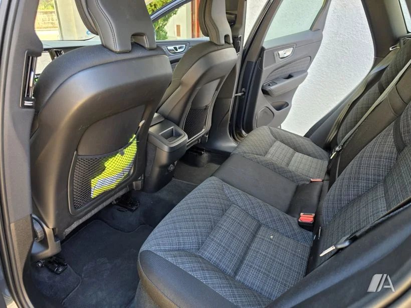 VOLVO XC60 XC60 B4 Core FWD Aut.