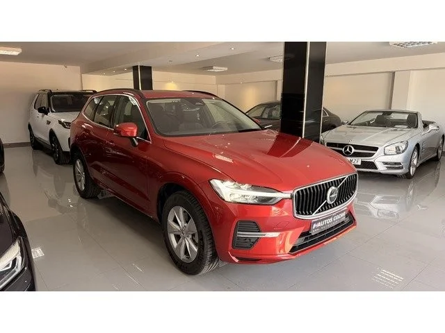 VOLVO XC60 XC60 B4 Core FWD Aut.