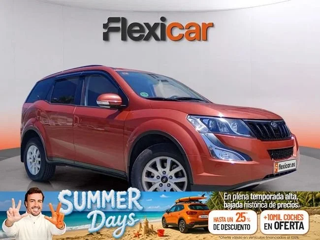 MAHINDRA XUV500 AWD (4X4) W8 - 7 plazas