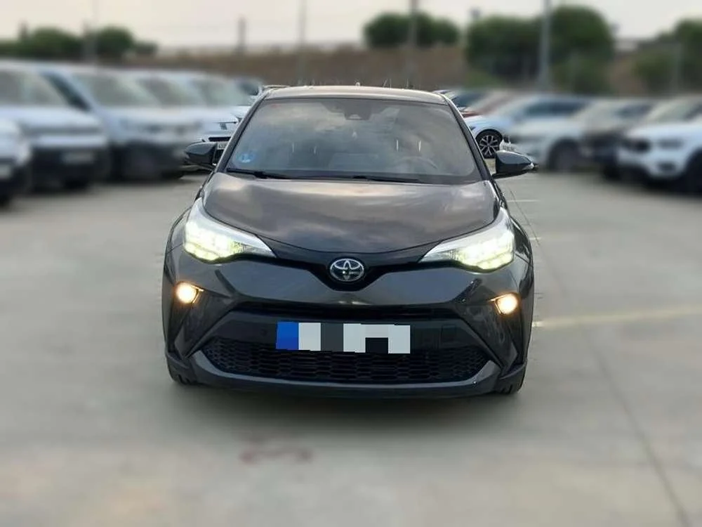 TOYOTA C-HR + 1.8 125H Advance