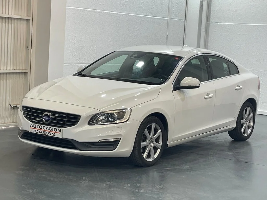 VOLVO S60 S60 D3 Momentum Aut. 150