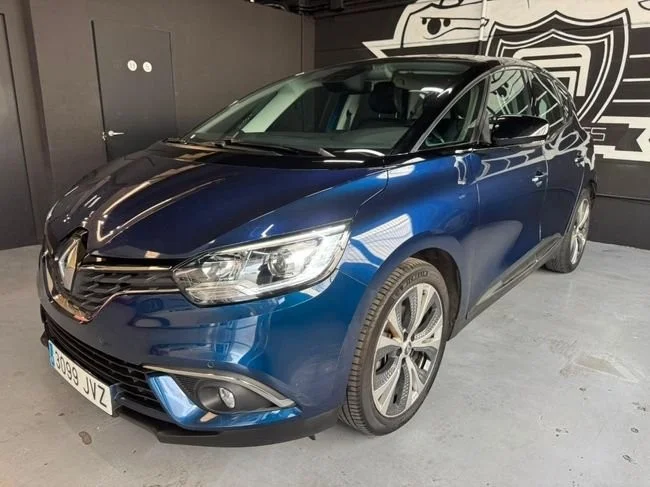 RENAULT Scénic Zen