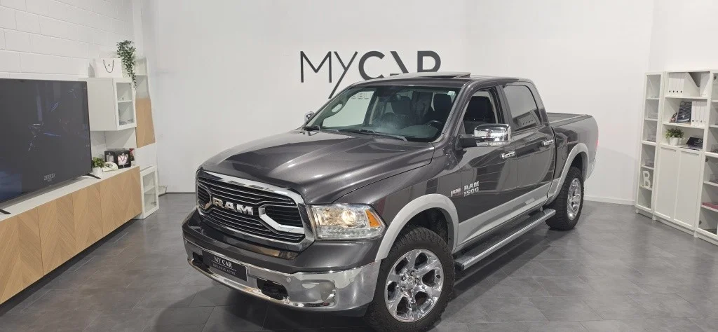DODGE Ram 1500 Ram 1500 5.7L V8 Laramie Longhorn AWD