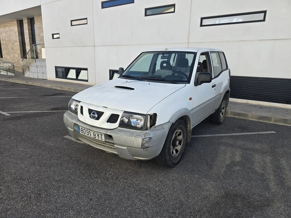 NISSAN Terrano Terrano 2.7 TDi Comfort