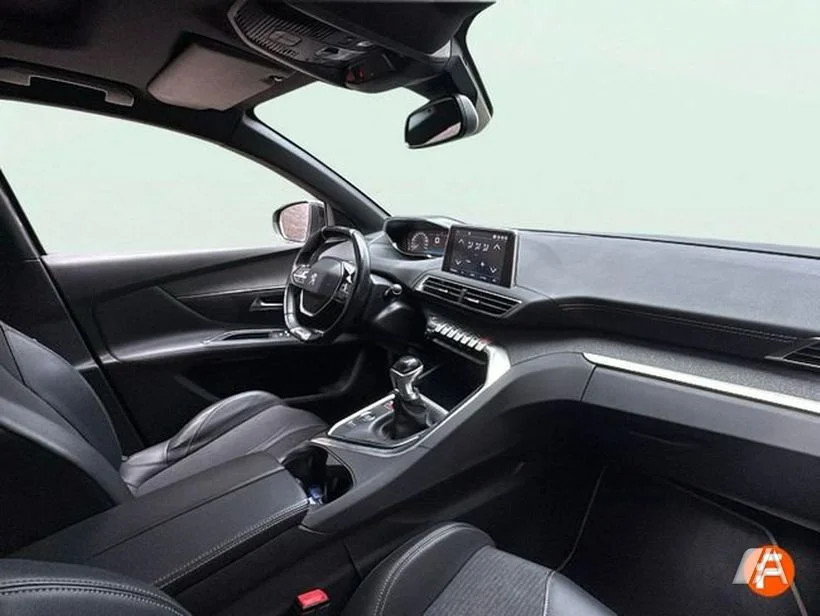 PEUGEOT 3008 1.2 PureTech 96KW (130CV) S&S GT Line