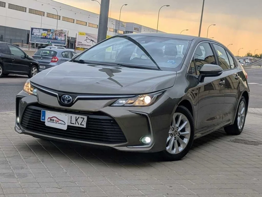 TOYOTA Corolla Corolla Sedán 125H Active