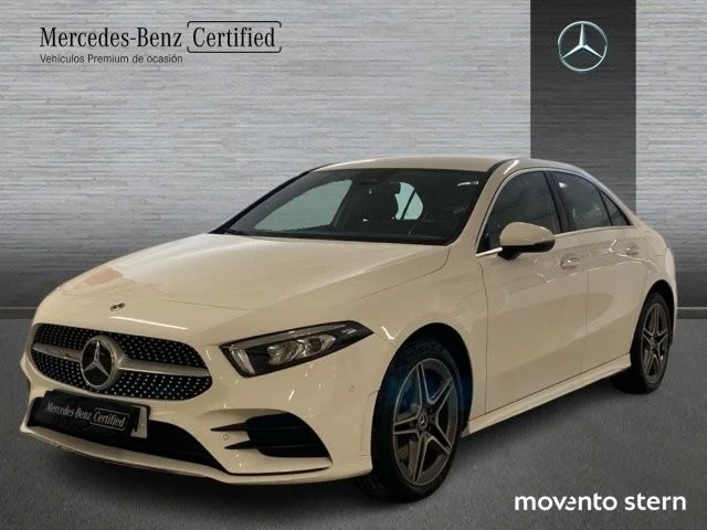 MERCEDES-BENZ Clase A A 250e Sedán 8G-DCT