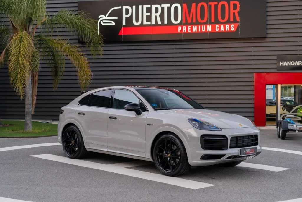PORSCHE Cayenne Cayenne E-Hybrid Platinum Edition Coupé Aut.