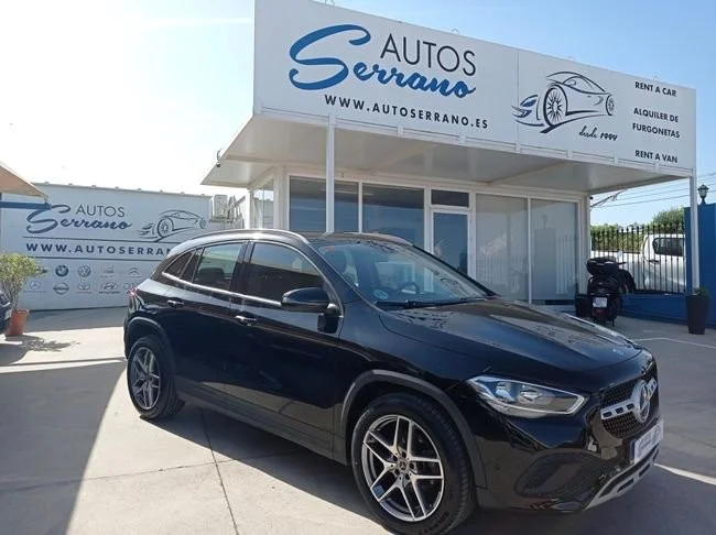 MERCEDES-BENZ Clase GLA GLA 180 1.3 I AUT 136CV