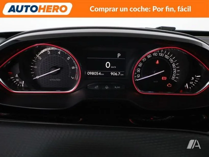 PEUGEOT 2008 1.2 PureTech GT Line