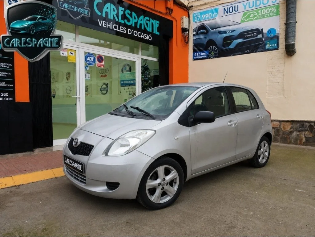 TOYOTA Yaris Yaris 1.3 VVT-i Luna