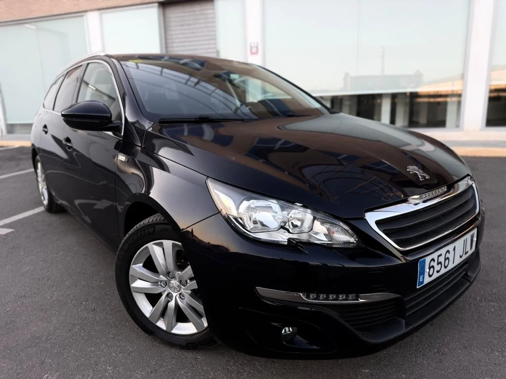PEUGEOT 308 308 SW 1.2 PureTech S&S Style 130