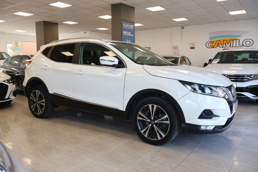 NISSAN Qashqai Qashqai 1.7dCI Acenta 4x4-I CVT