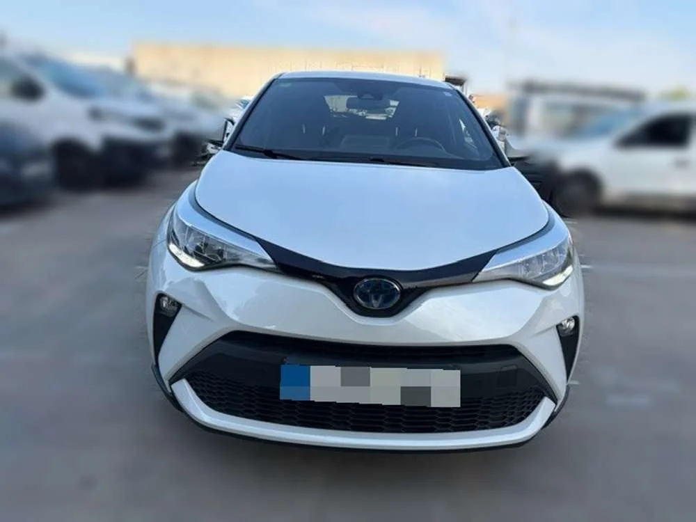 TOYOTA C-HR + 1.8 125H Advance